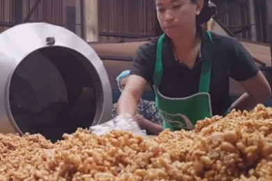 กระยาสารท อำเภอบ้านสร้าง จังหวัดปราจีนบุรี